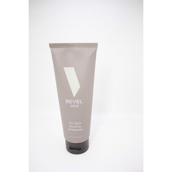 BEVEL Skin Face Wash with Aloe Vera 4 fl oz 120 ml - Picture 4 of 5